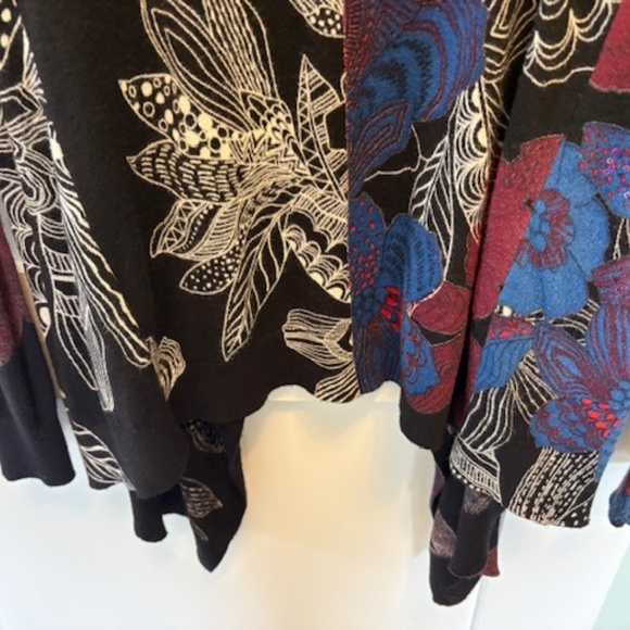 DESIGUAL open waterfall cardigan sz XS (S) black with multicolour floral pattern - Picture 9 of 16